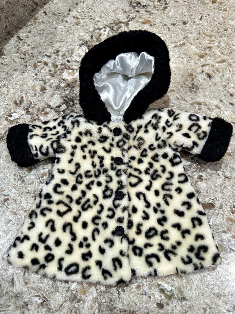 Small Small World Dalmatian Faux Fur Coat Beatrice Collections AG 18 Inch Dolls